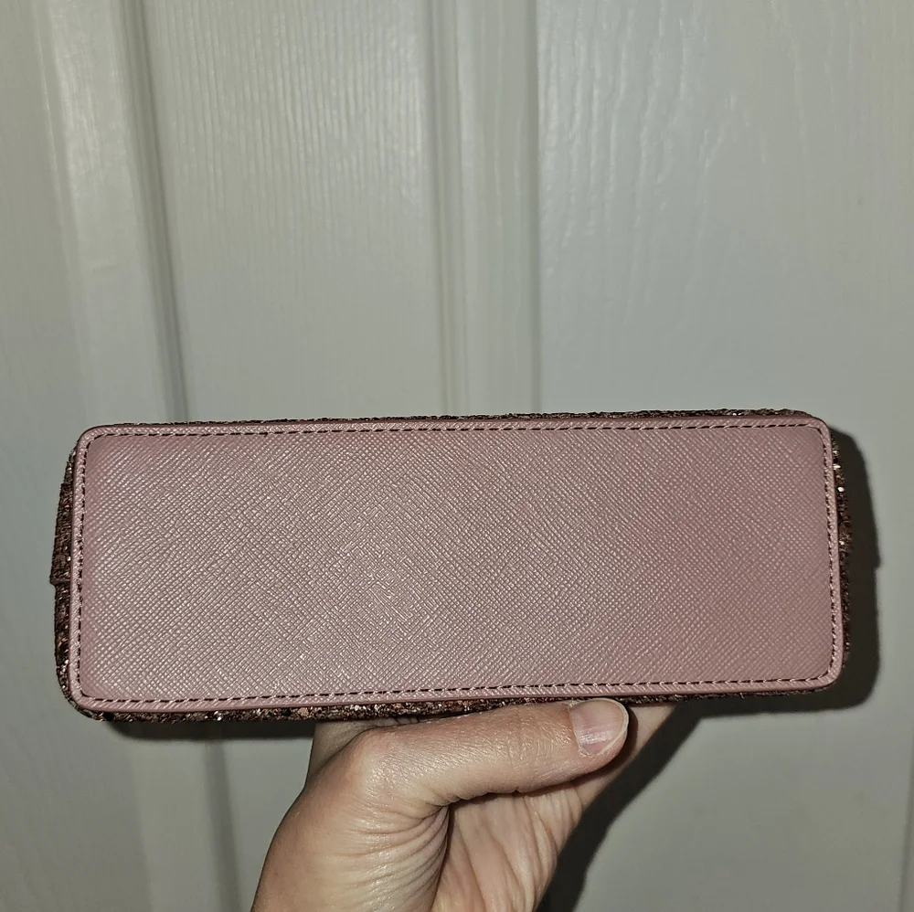 Kate Spade NWOT Pink Glitter Pouch